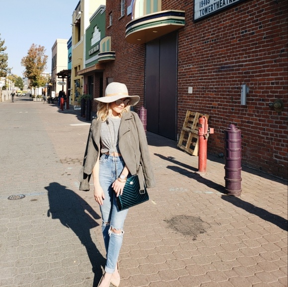 Meet your Posher, Mairani - Picture 4 of 6